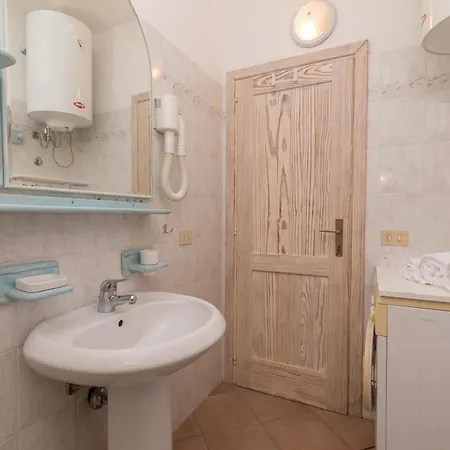Daire Stupenda Vista Mare-317 Proiettore